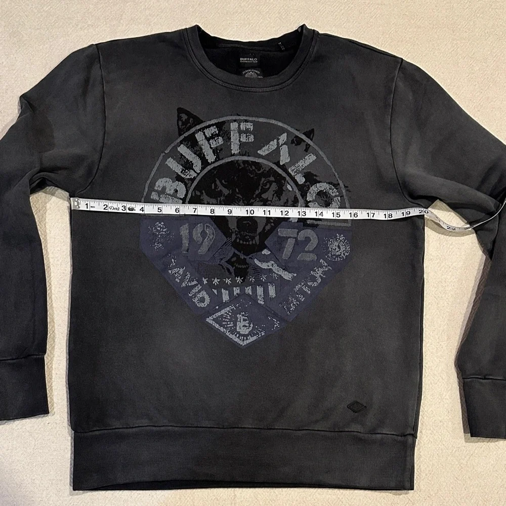 Buffalo David Bitton Men's Charcoal Crewneck Sweatshirt L